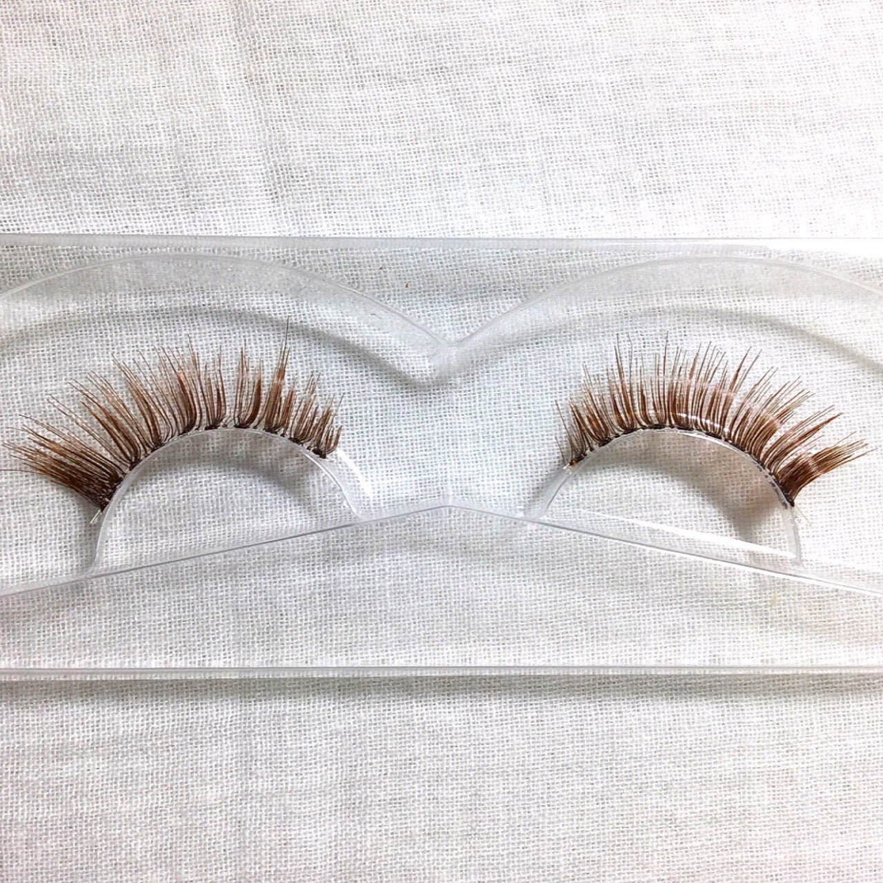 LONG & WISPY BROWN FALSE EYELASHES “Pink” 2 pairs